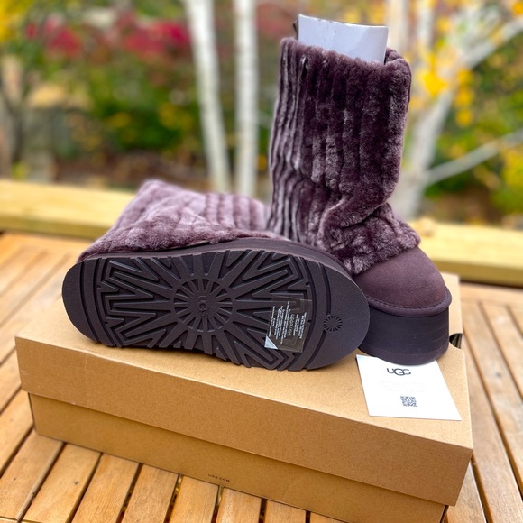 Classic Short Sherpa Corduroy BRAND NEW IN BOX - Picture 3 of 7